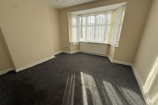 12, Romway Road, Leicester photo 2