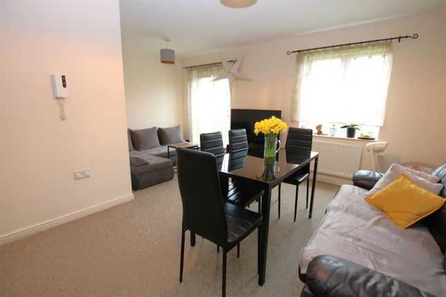 Flat for sale in River View, Northampton