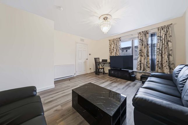 15, Melfort Place, Dundee photo 2