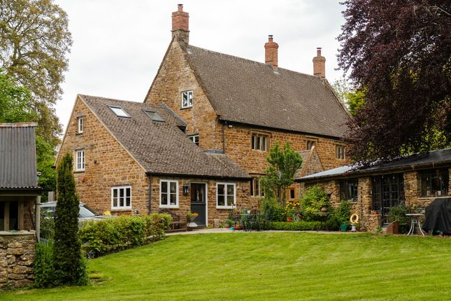 4-bed house on Springfield House Glovers Lane, Banbury, £1,050,000