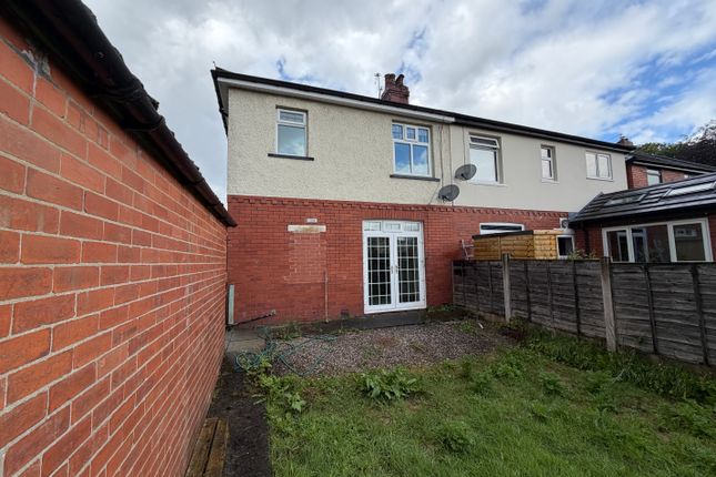 12, Mizpah Grove, Bury photo 2