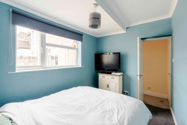 105 Moorland Road (flat 3), Weston-Super-Mare photo 4