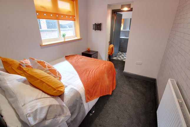 Thumbnail Room to rent in Danvers Road, Leicester