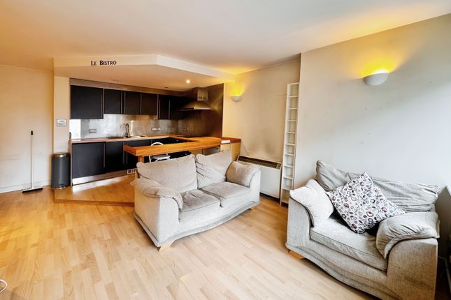 10, 14, Park Row, West Yorkshire, . photo 4