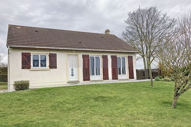 Detached house for sale in Le Mesnil-Amey, Basse-Normandie, 50570, France