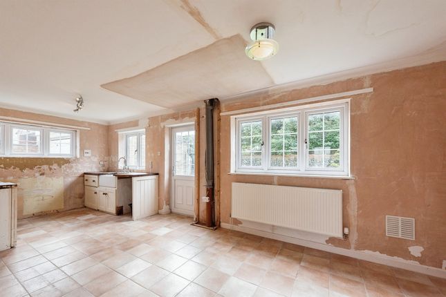 Detached house for sale in The Beck, Feltwell, Thetford