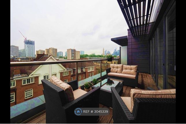 2-bed flat on Worcester Point, Central Street, London, £4,000/mo