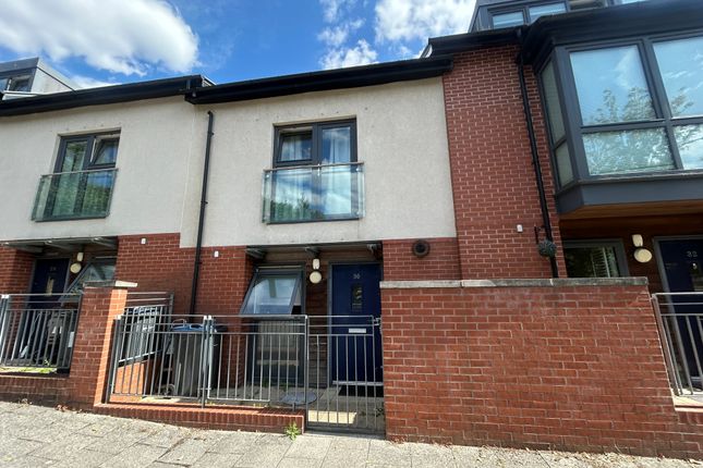 3-bed house on 30, Birmingham, £1,500/mo