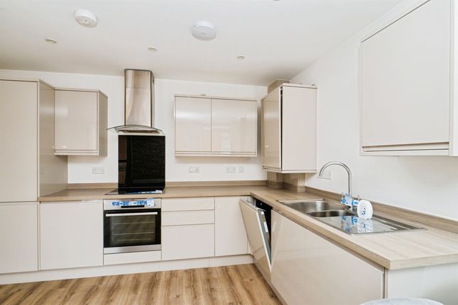 3, Marlowe Place, 11, Dover Street, Canterbury photo 4