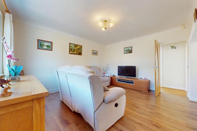 3, Sankey Road, Haydock photo 3