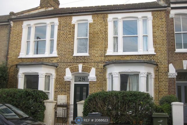 Thumbnail Flat to rent in Bicknell Road, London