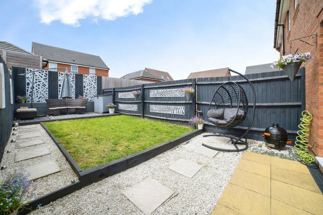 18, Moonbeam Way, Nottinghamshire photo 2