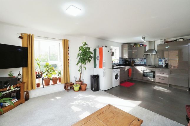 Thumbnail Flat for sale in Charles Bennion Walk, Leicester