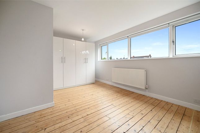 45, Mount Pleasant Road, London photo 4