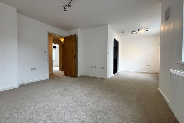 Flat 6 Firhill House, 5, Twickenham Close, Swindon photo 4