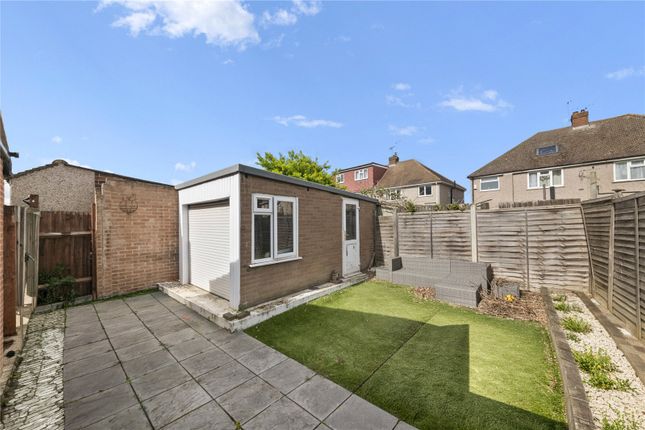 20, Vine Close, West Drayton photo 3