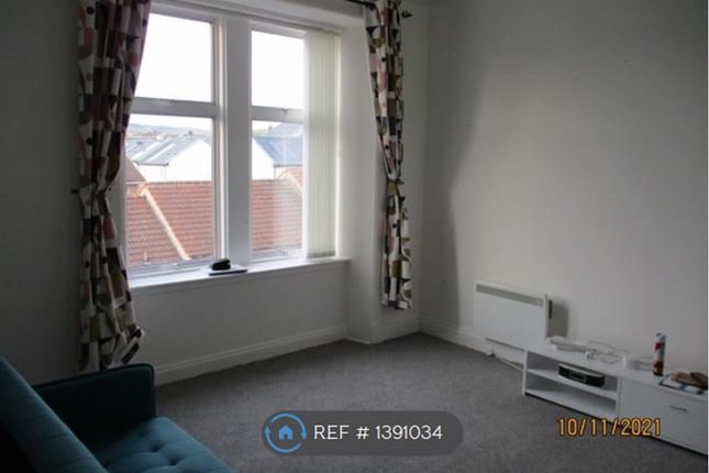 Thumbnail Flat to rent in Vennel Street, Dalry