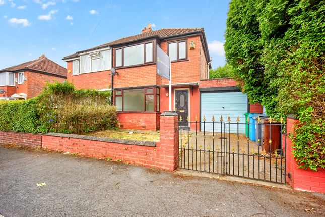 3-bed house on 14 Long Street, 14 Long Street, Manchester, £74,000