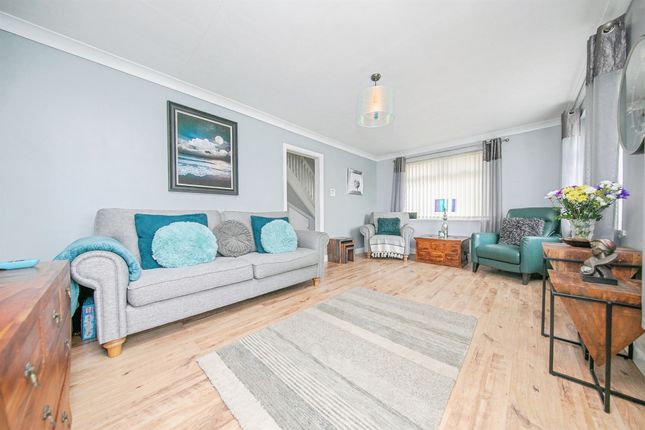 6, Leicester Close, Clacton-On-Sea photo 4