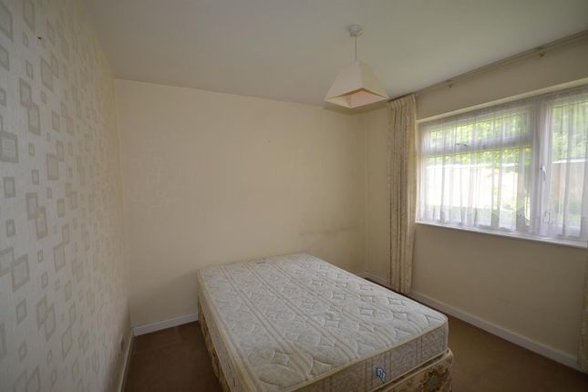 4, Gooden Court, Harrow photo 5
