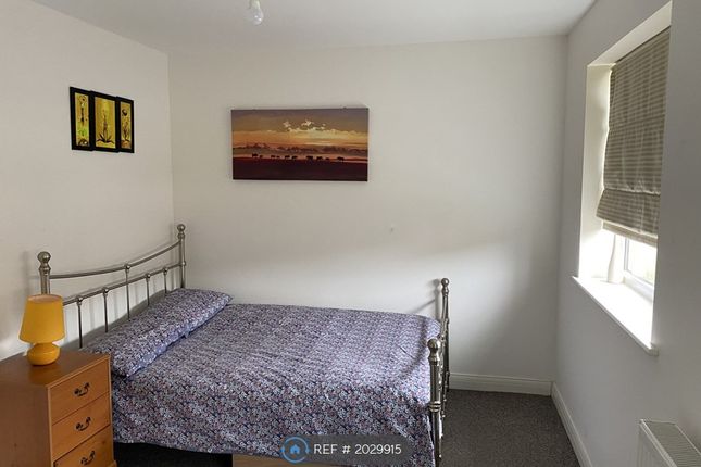 Room to rent in Jennetts Park, Bracknell