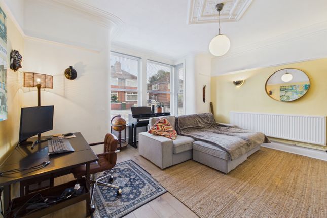 14, Bangor Place, Leeds photo 2