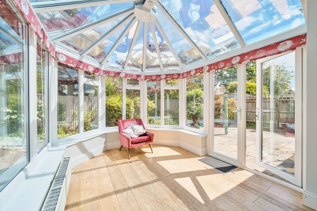 Four Winds, 6, Bray Road, Cobham photo 4