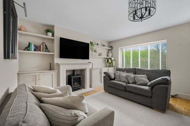 8, Groves Road, Newport photo 2