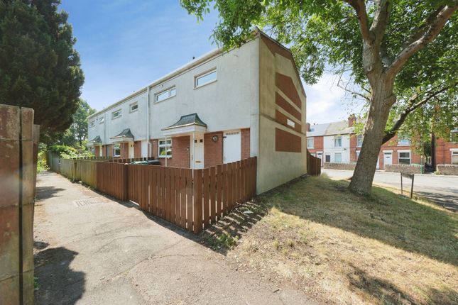 1, Rosegarth Walk, Nottinghamshire photo 4