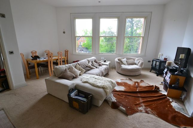 2 496a White Lion Apartments   Wilmslow Rd, Withington Villlage., Manchester photo 3