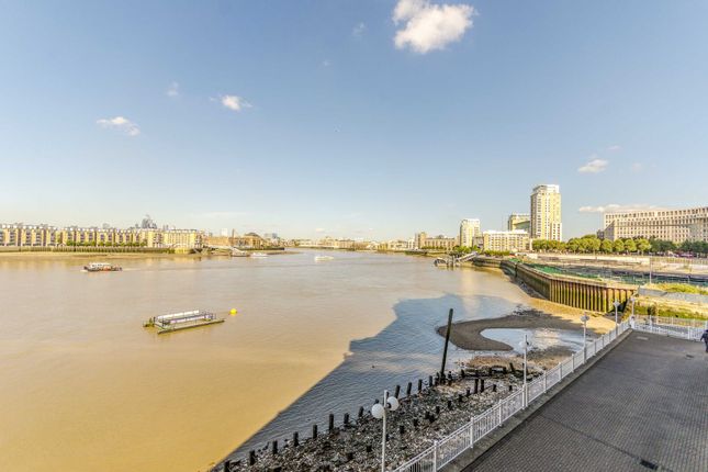 Cascades Tower, Canary Wharf photo 4