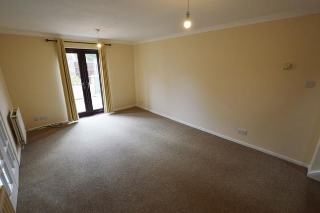 End terrace house to rent in Hipwell Court, Olney