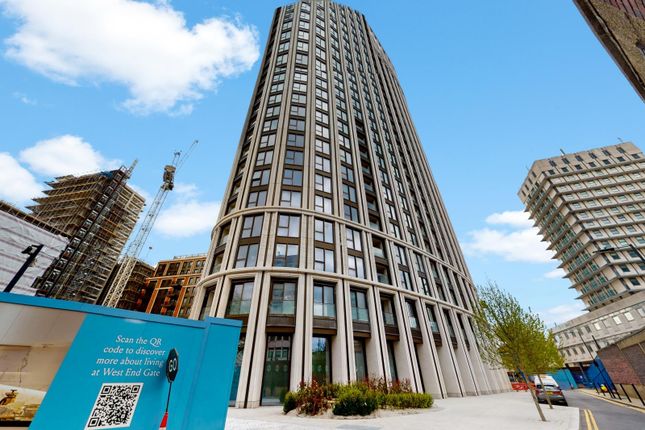Flat for sale in Westmark Tower, 1 Newcastle Place, London