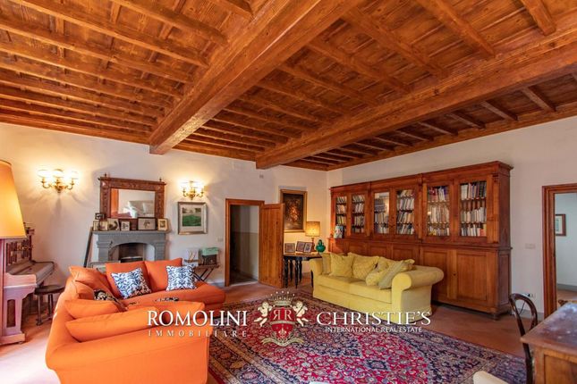 Villa for sale in San Casciano In Val di Pesa, Tuscany, Italy