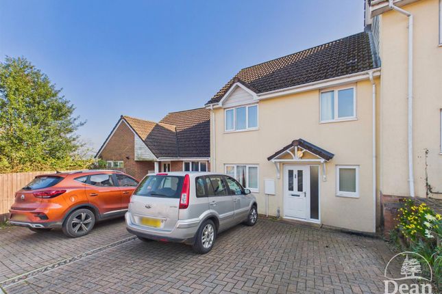 43, Princess Royal Road, Lydney photo 2