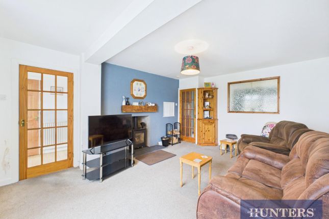 51, Scarborough Crescent, Bridlington photo 2