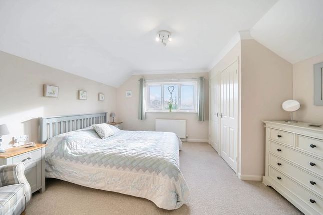 Bungalow for sale in Winchester Road, Four Marks, Alton