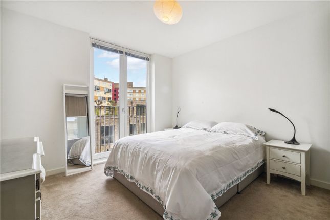 Flat for sale in Chichester Road, London