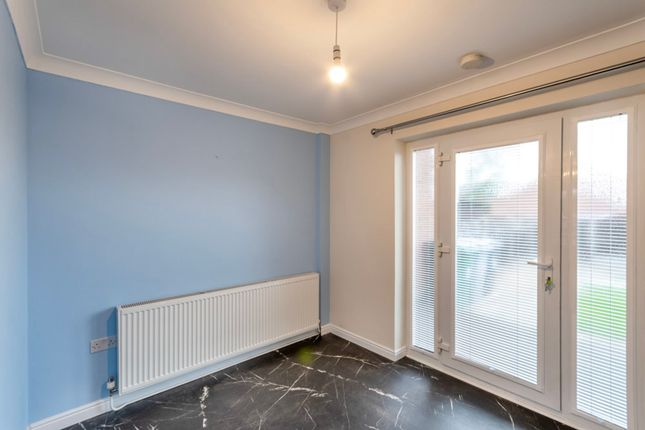2 Morley Avenue, Retford photo 4