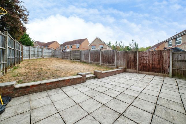 10, New Hucknall Waye, Sutton-in-Ashfield photo 3