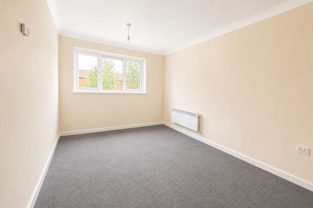 26 Skerne Passage, Bedford photo 4