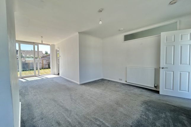 14, Rivers Road, Yeovil photo 2