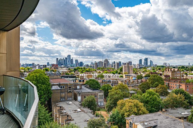 Kingsland High Street, Dalston photo 4