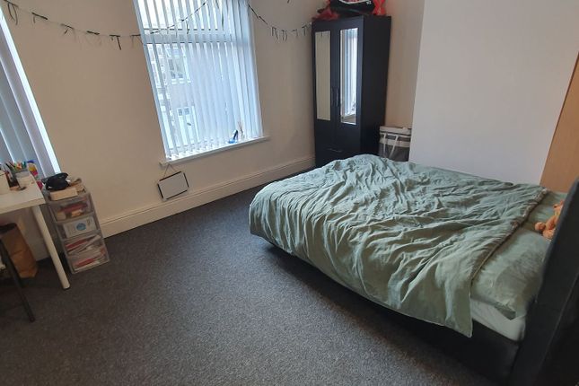 44 Minny Street, Cardiff photo 4