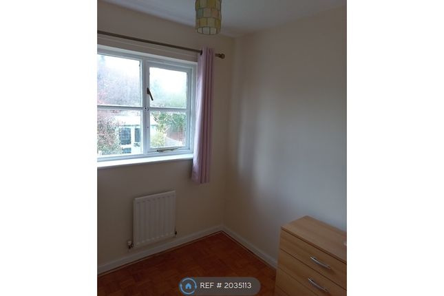 Semi-detached house to rent in Bryony Close, Loughton