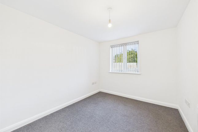Flat 3 Groveland Court, 25, Ringwood Highway, Coventry photo 4