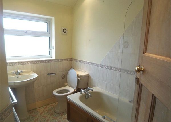 105, Ramillies Road, Kent photo 5