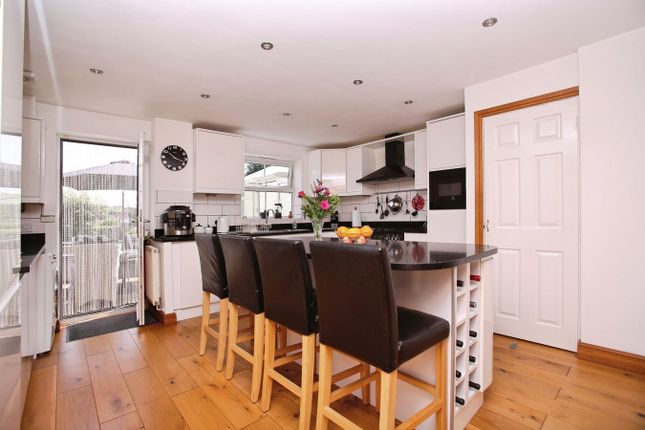 10, Rowley Croft, Pontefract photo 3