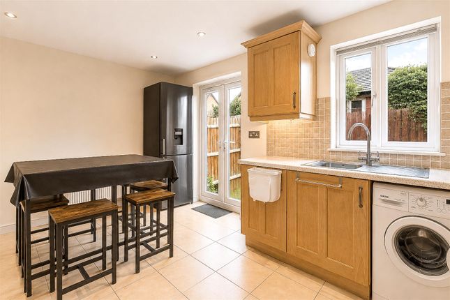 31, Southernhay Avenue, Leicester photo 3