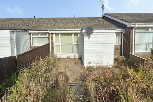 2-bed bungalow on Meadowfield, Ashington, £120,000